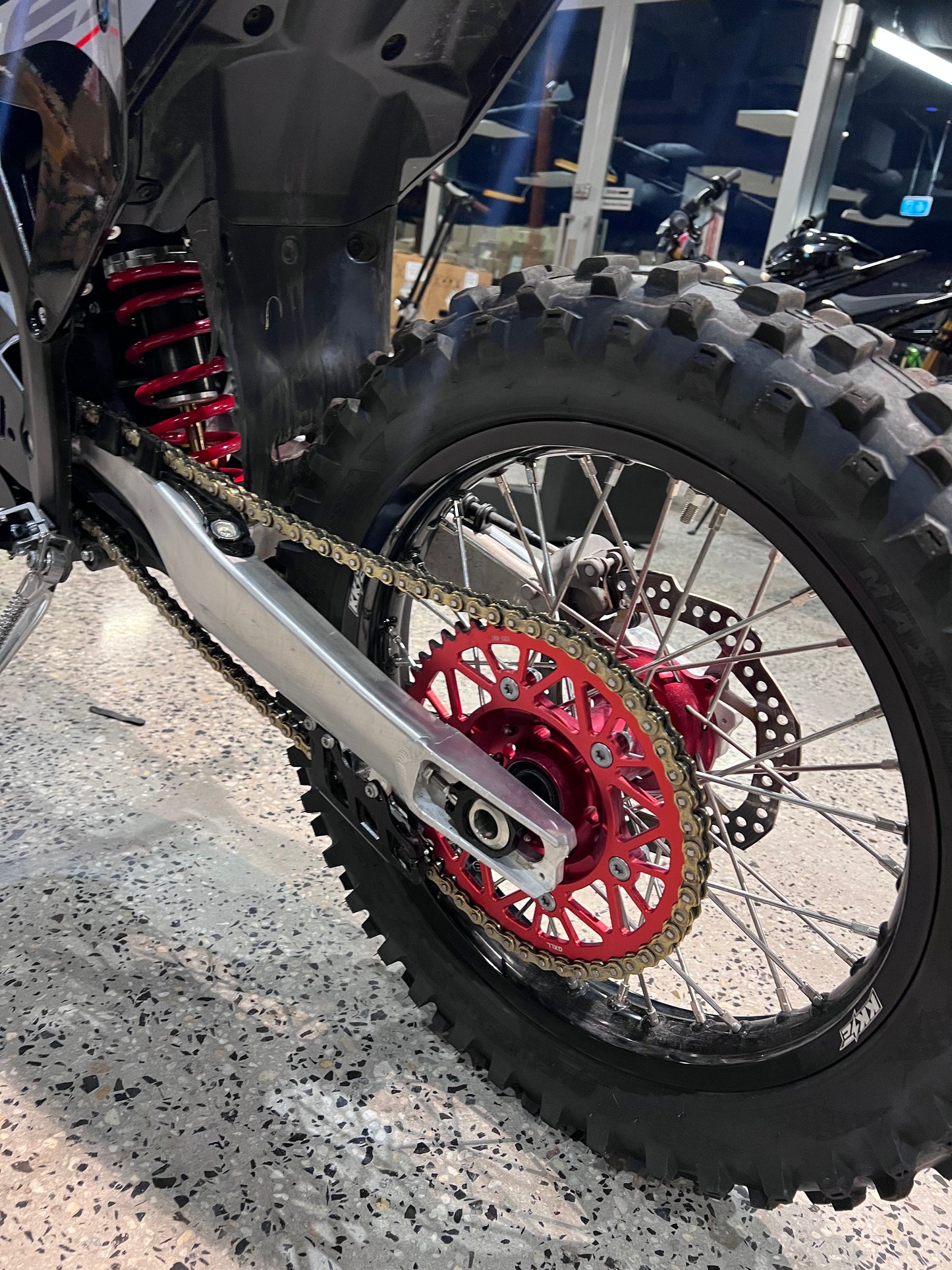 Arctic Leopard 880 — Demo (Ex-Display)